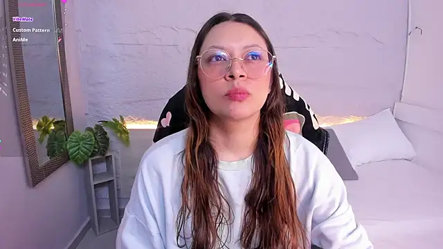 Snapshot of lanna_18_ chatting on 05.18.26 lanna 18 online show from 05.18.26