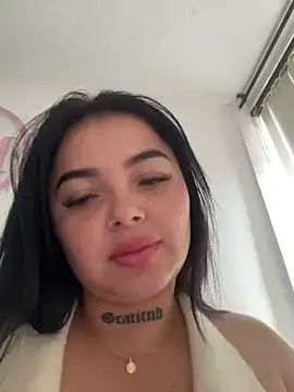 Snapshot of Mia__Bloom chatting on 03.03.26 Mia Bloom online show from 03.03.26