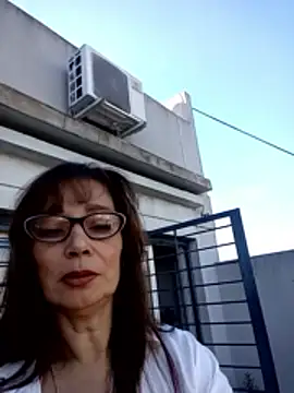 Danatetas online show from 04.19.26