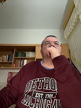 Snapshot of Deltaalex chatting on 02.28.26 Deltaalex online show from 02.28.26