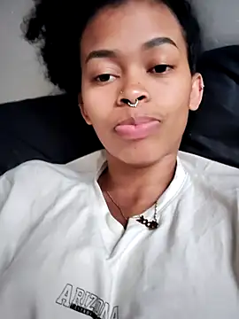 Snapshot of shenna_brunette chatting on 01.31.26 shenna brunette online show from 01.31.26