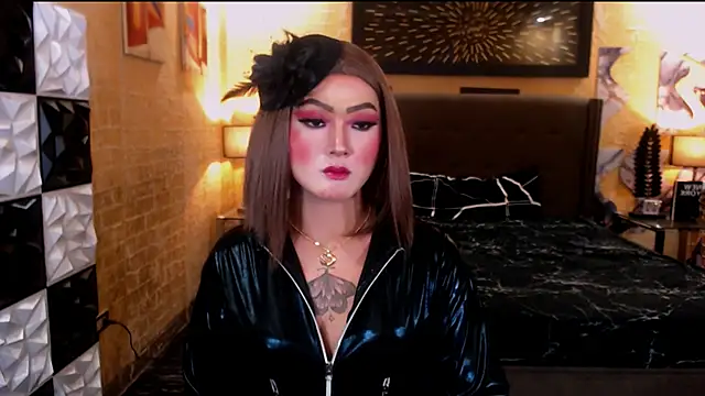 Snapshot of SeductiveJilianTS chatting on 02.01.26 SeductiveJilianTS online show from 02.01.26