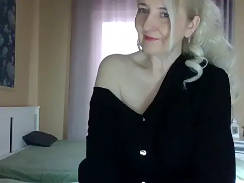 Snapshot of MELISSALive chatting on 02.11.26 MELISSALive online show from 02.11.26