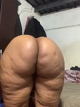 Xsexysnow33s online show from 05.25.26