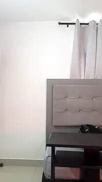 saray reesee online show from 02.24.26