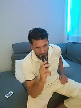 Snapshot of Angelo_33 chatting on 07.17.26 Angelo 33 online show from 07.17.26