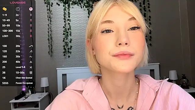 LlsabethHaze online show from 02.24.26