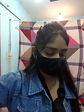 HotxMuskan online show from 02.13.26