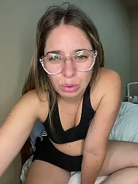 Snapshot of soyanahii chatting on 02.10.26 soyanahii online show from 02.10.26