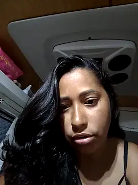 Snapshot of Marinomade chatting on 01.14.26 Marinomade online show from 01.14.26