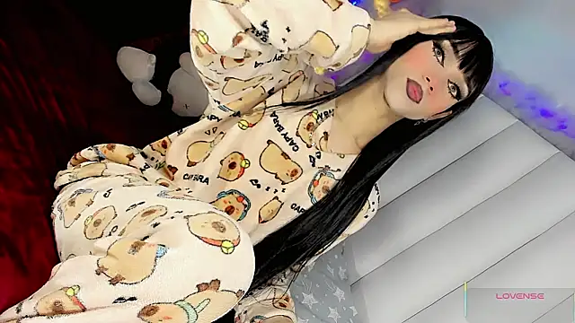 estefany xdd online show from 02.04.26