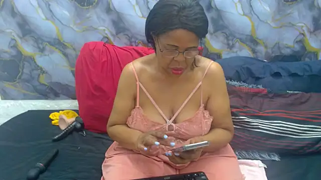 SEXY MATURExx online show from 05.06.26