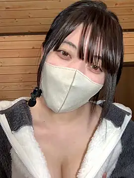 Snapshot of minami_room chatting on 02.03.26 minami room online show from 02.03.26