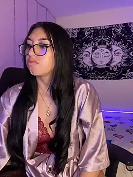 Snapshot of Natsrose chatting on 02.19.26 Natsrose online show from 02.19.26