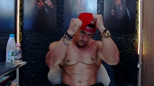 Snapshot of viktor_herrera chatting on 02.18.26 viktor herrera online show from 02.18.26