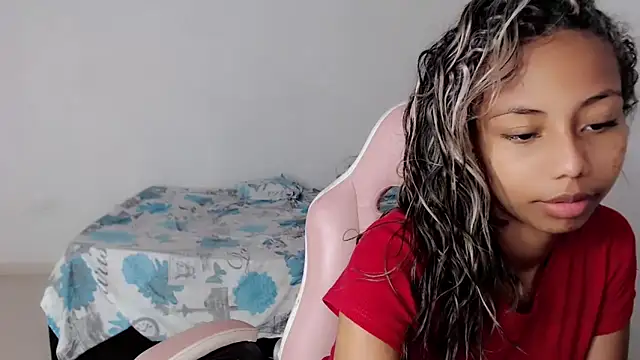 linda brown  online show from 04.15.26