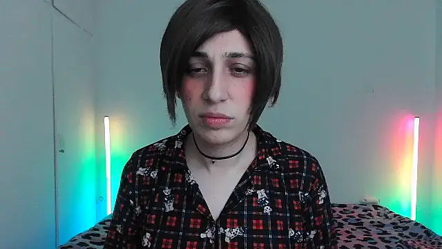 HoneyValentine online show from 03.01.26