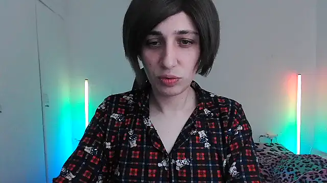 Snapshot of HoneyValentine chatting on 03.18.26 HoneyValentine online show from 03.18.26