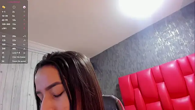 Snapshot of martiina_1 chatting on 01.11.26 martiina 1 online show from 01.11.26