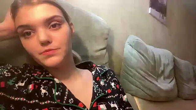 Snapshot of End_joe chatting on 01.12.26 End joe online show from 01.12.26