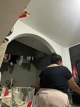 cutiepeach   online show from 01.10.26