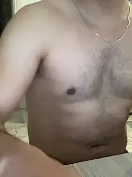 Snapshot of comings33 chatting on 03.23.26 comings33 online show from 03.23.26