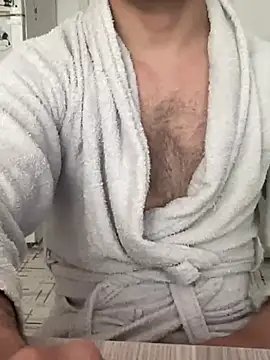 Snapshot of comings33 chatting on 04.08.26 comings33 online show from 04.08.26