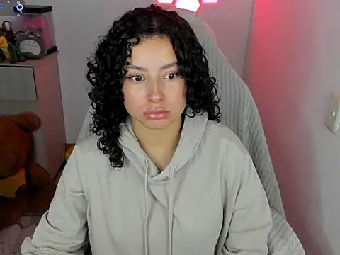 Snapshot of emillyaqua chatting on 01.09.26 emillyaqua online show from 01.09.26