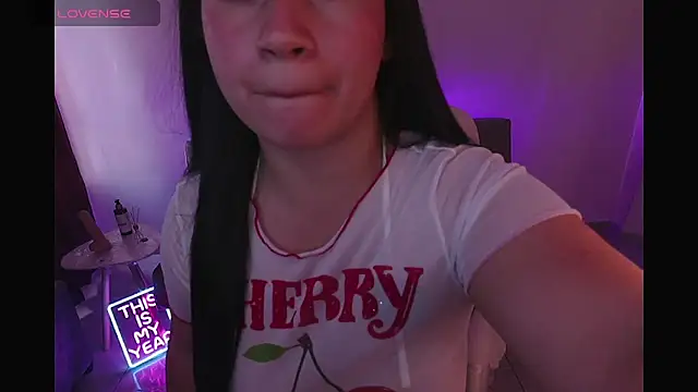 Alice smith 1t  online show from 02.11.26