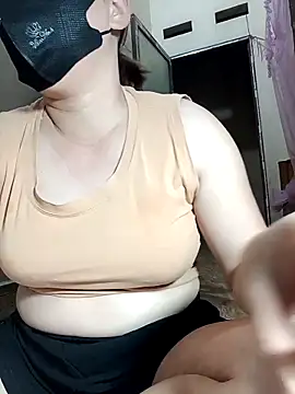 Lyna sexy24 online show from 04.11.26