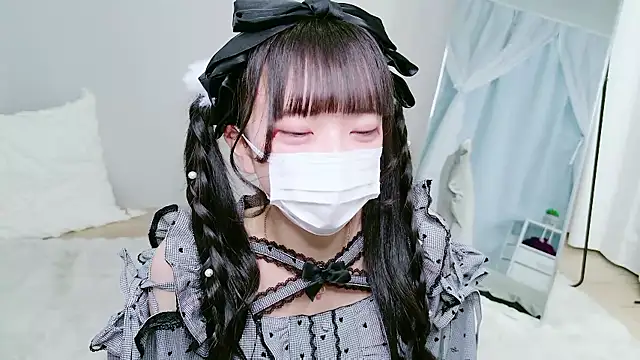 Snapshot of Nonn_chan chatting on 02.09.26 Nonn chan online show from 02.09.26