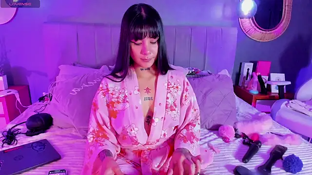 Nathalia stone  online show from 01.16.26