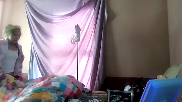 Tamiii420 online show from 01.09.26