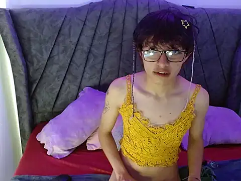 Angel adrien online show from 02.02.26