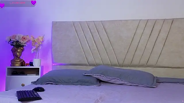 DulceRouss  online show from 02.11.26