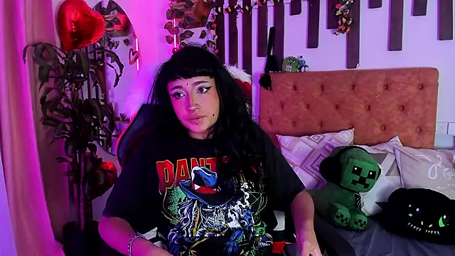 Snapshot of MeowMota_ chatting on 03.03.26 MeowMota online show from 03.03.26