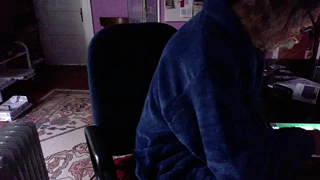 Snapshot of LickYourYoni chatting on 04.03.26 LickYourYoni online show from 04.03.26