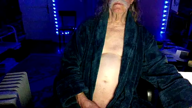 Snapshot of LickYourYoni chatting on 04.04.26 LickYourYoni online show from 04.04.26