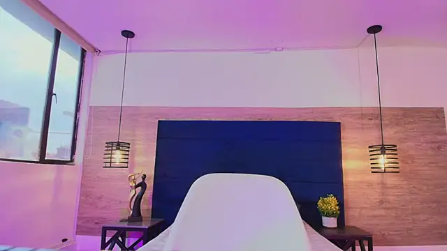 Ellie-Alves online show from 04.06.26