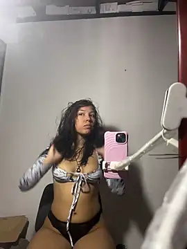 Snapshot of Kitty20205 chatting on 02.15.26 Kitty20205 online show from 02.15.26