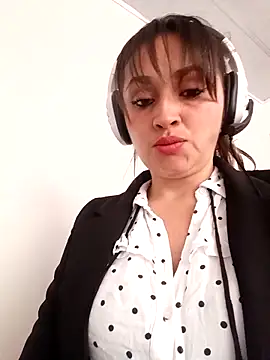 Snapshot of Alejandra_N chatting on 02.06.26 Alejandra N online show from 02.06.26
