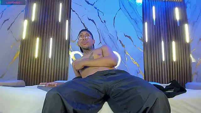 ThiagoBerry online show from 02.22.26