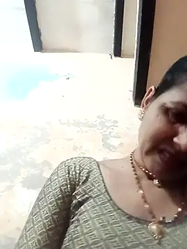 Hasmi hot09 online show from 02.10.26