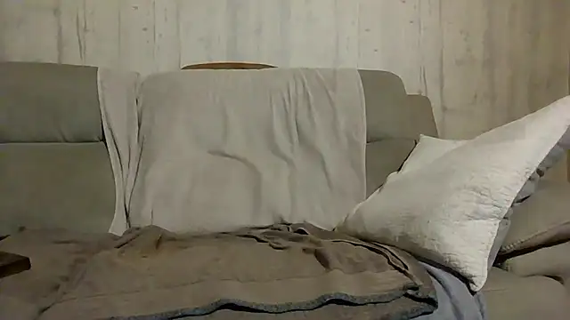 Helinetrav online show from 03.22.26