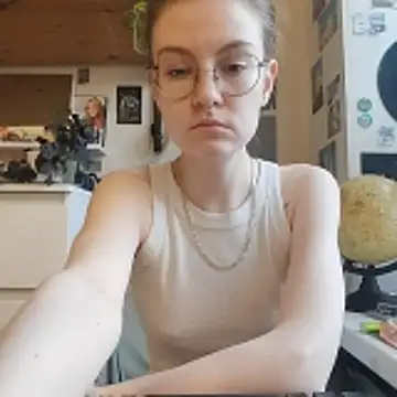 Shy Bamby online show from 03.31.26