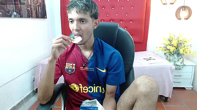 Snapshot of eric_oslo chatting on 01.14.26 eric oslo online show from 01.14.26