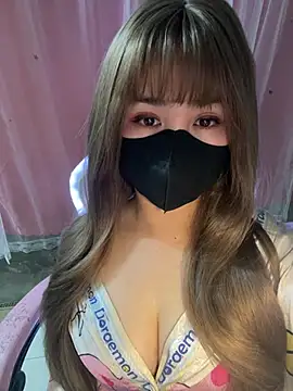 Snapshot of -Violet-t chatting on 02.06.26 -Violet-t online show from 02.06.26