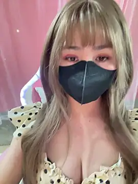 Snapshot of -Violet-t chatting on 02.07.26 -Violet-t online show from 02.07.26