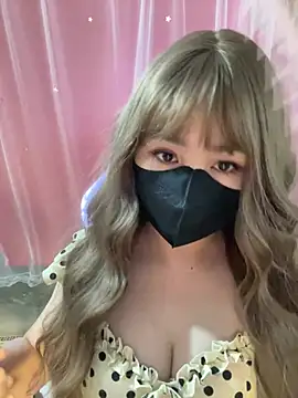 Snapshot of -Violet-t chatting on 03.02.26 -Violet-t online show from 03.02.26