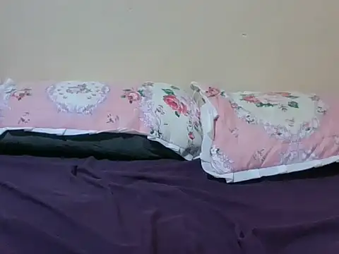 Quueenafrica online show from 01.07.26